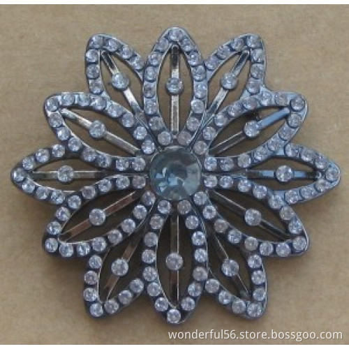 fashionable rhinestone brooches